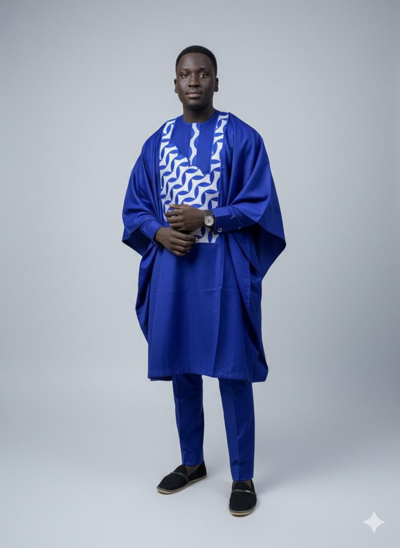 Macki Sall 3 Pièces Bleu Royal Brodé Blanc MaisonBarry