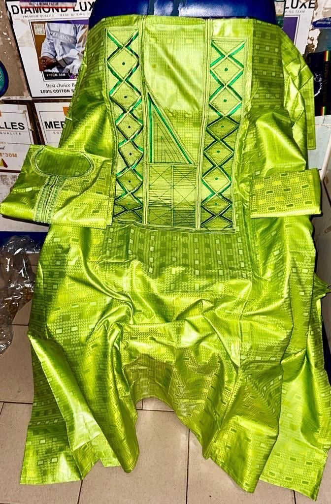 Grand Boubou Prestige 3 Pièces Vert Lime - Broderies Tonal Doré MaisonBarry