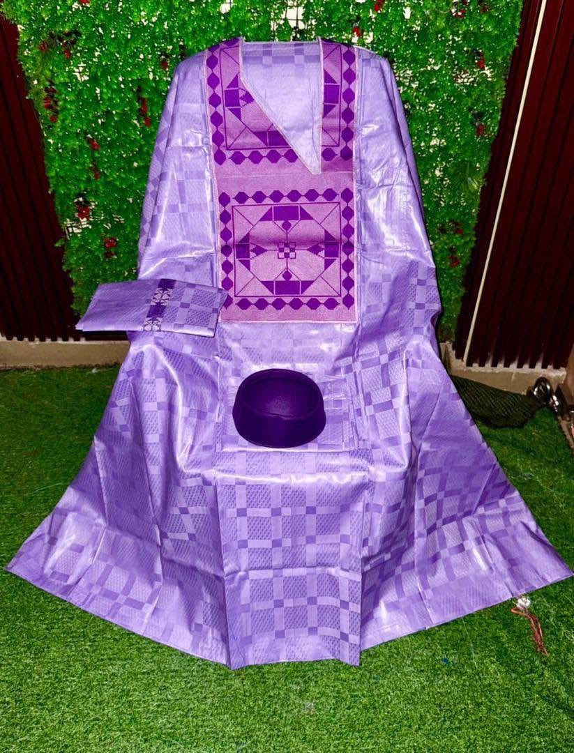 Grand Boubou Prestige 3 Pièces Lavande - Broderies Violettes Géométriques MaisonBarry